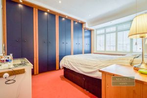 Photo 16- click for photo gallery